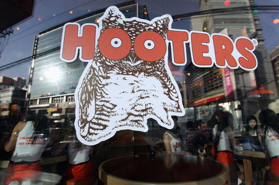 Hooters Is Giving Out Free Wings To Guests Who Shred Their Ex