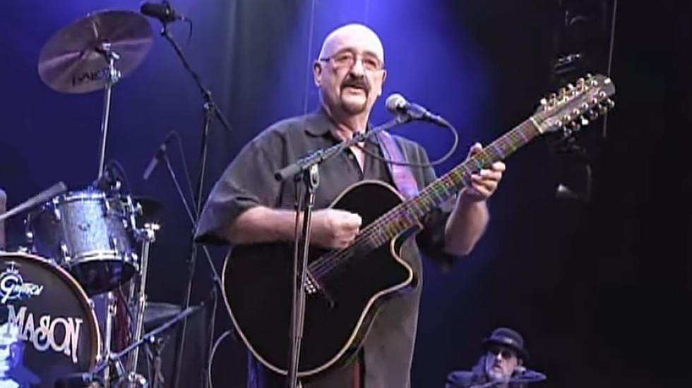 Dave Mason and The Outlaws To Take The Stage In Davenport
