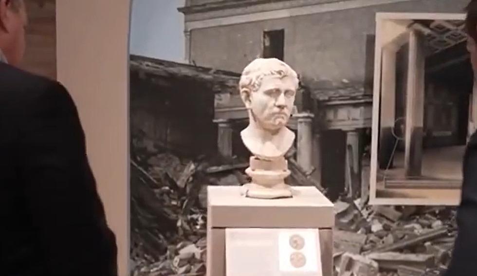 Woman Finds A Stolen Ancient Roman Bust At Goodwill For $35