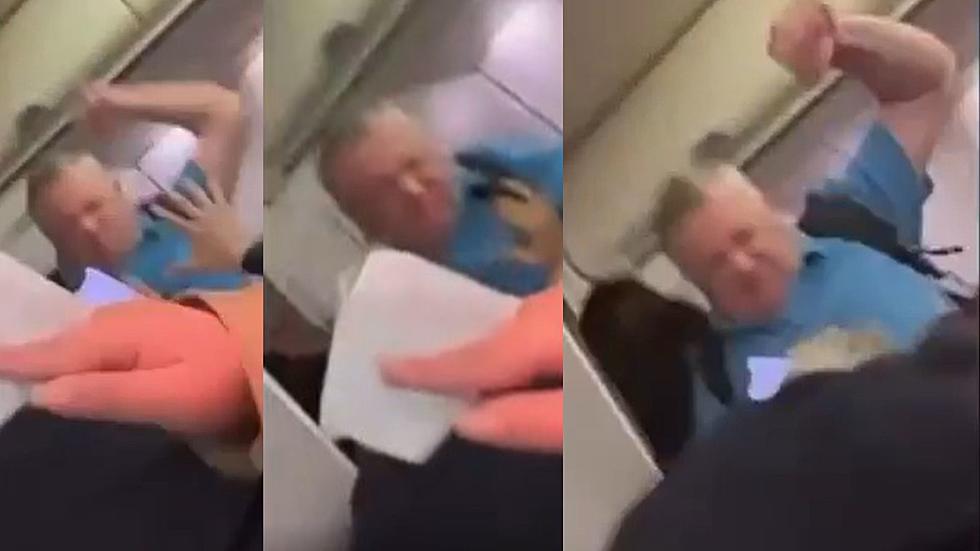 Another Airline Freakout – Man Repeatedly Punches Flight Attendant