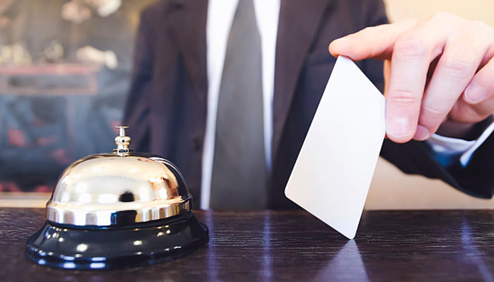 Illinois&#8217;s 4 Most Common Hotel Scams You Need To Be Aware Of