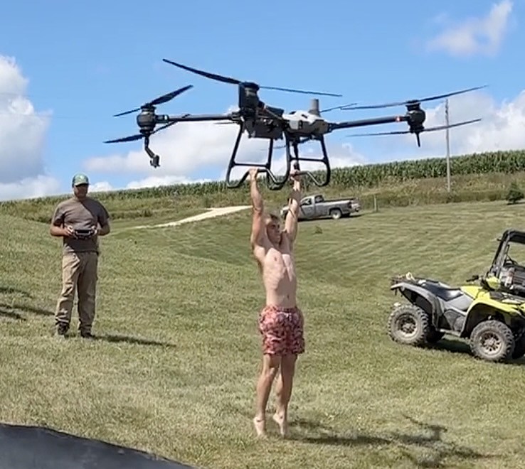 Drone that hot sale lifts a person