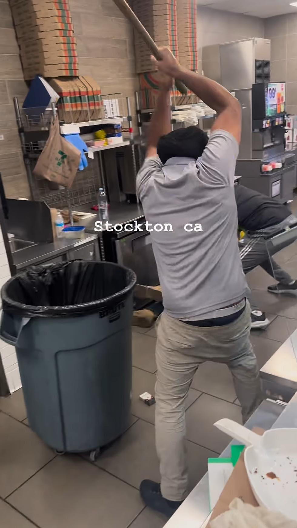 attachment-VideoScreenshot--EventhoughIsavetheguylifeamedalgoesouttothetwomenprotectingtheirstoreGodblessyouallInstagram-1’14”