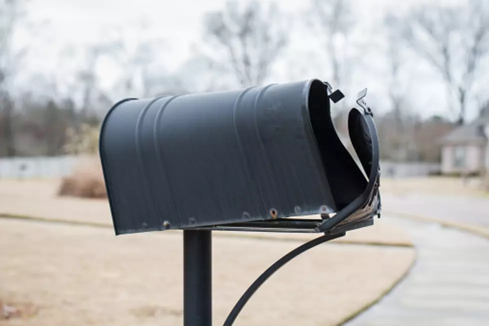 USPS Wants South Carolina Residents To Check Their Mailboxes Right Now