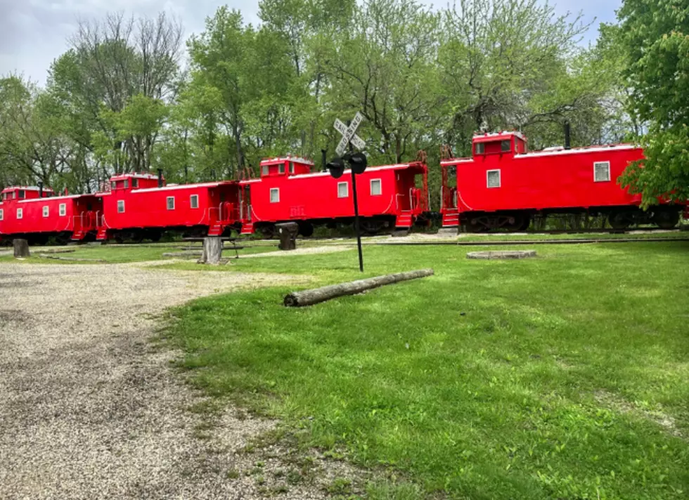 Uniquely Quaint Train Caboose 4