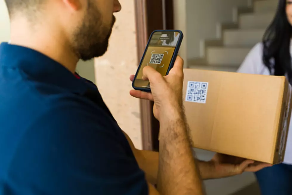 New QR Code Scam Involves Unexpected Packages Showing Up at People’s Doors