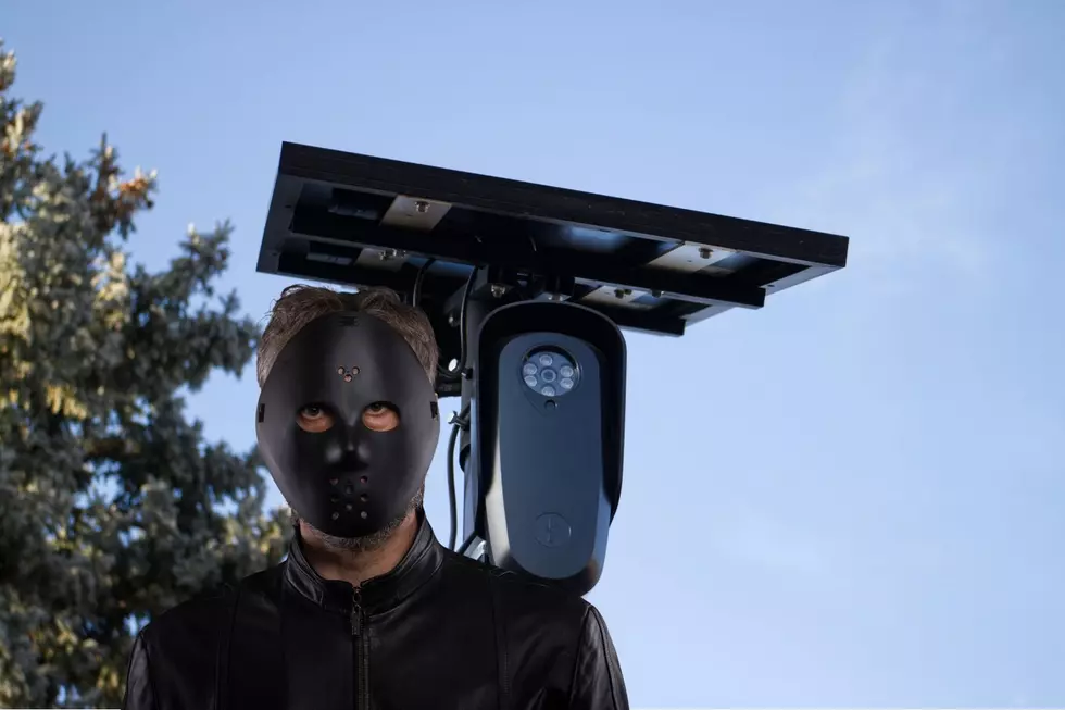 Florida Police Set Up “Bait” Flock Camera To Catch Guy Damaging Them