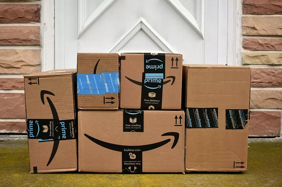 Amazon Partnering With Rochester Store For Returns
