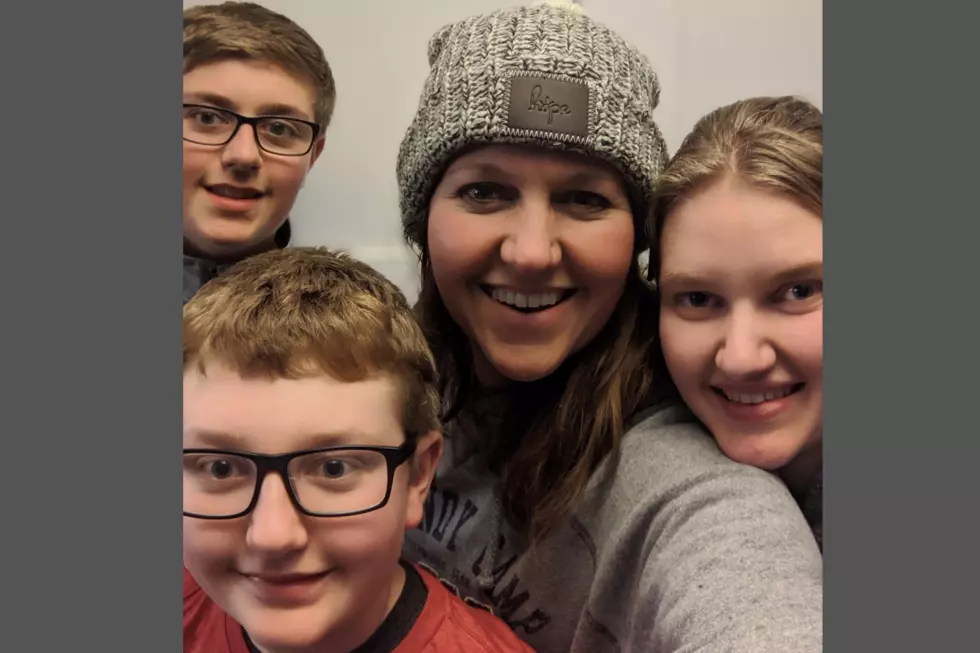 Minnesota Mom Creates Daily Challenge to Keep Kids Busy