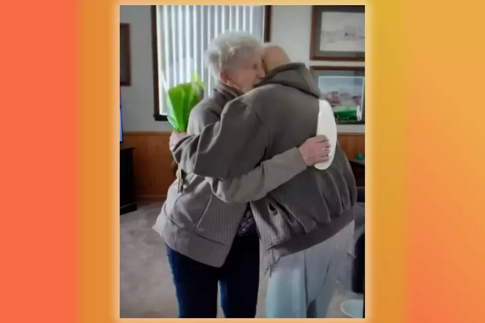 MN Man Surprises Wife On Her 84th Birthday! (Get A Tissue!)