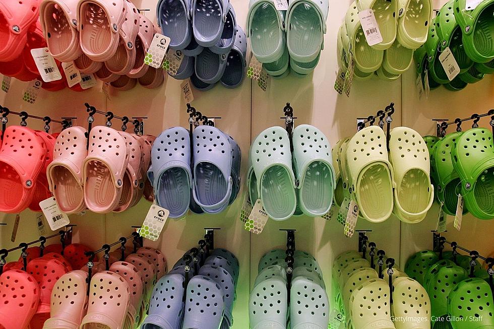 Heads up Healthcare Workers - Crocs has Free Shoes for You