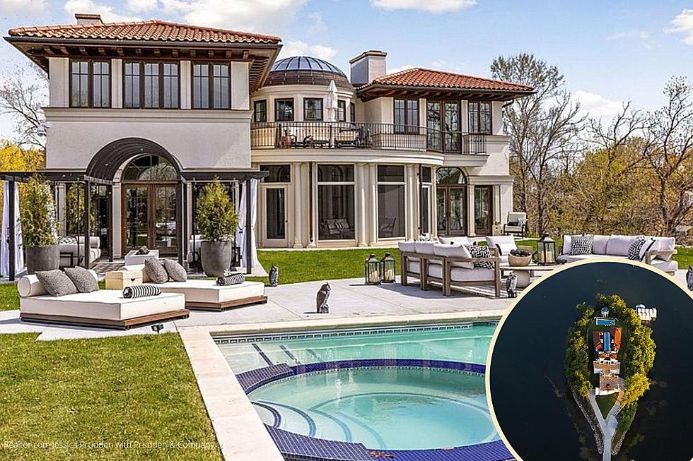 Breathtaking $15 Million Minnesota House on an Island Designed for Celebrities