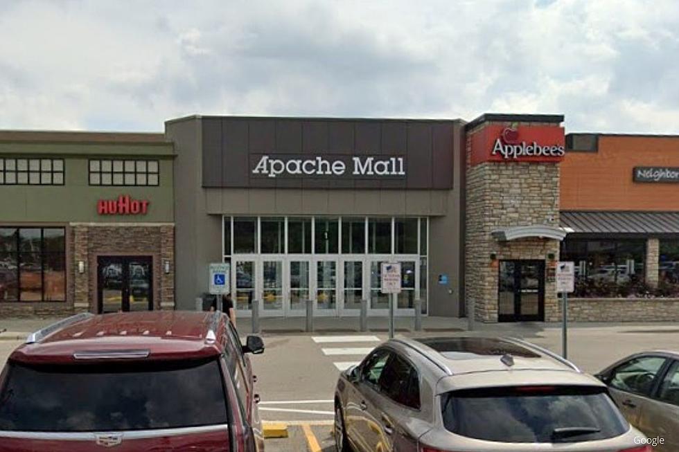 Rochester PD Arrests Armed Man at Apache Mall After Threats Call