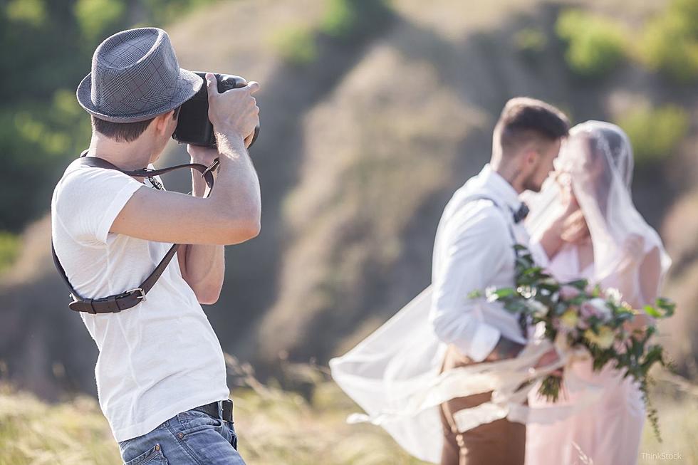 Popular Midwest Photographer Now Closed and Stiffs Hundreds of Couples