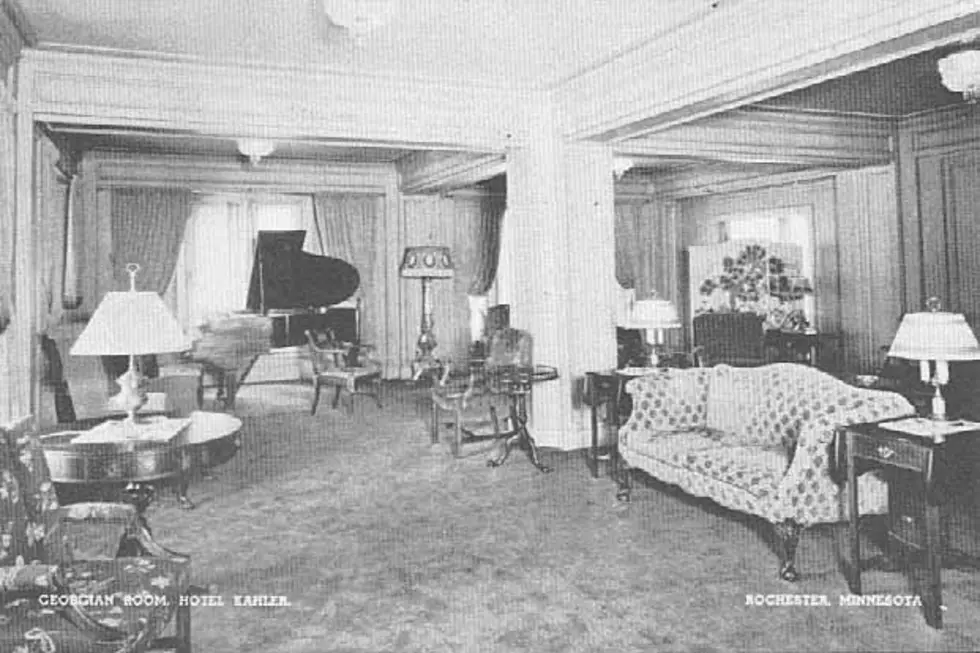 Kahler Hotel Lobby - 1940 (MNHS)
