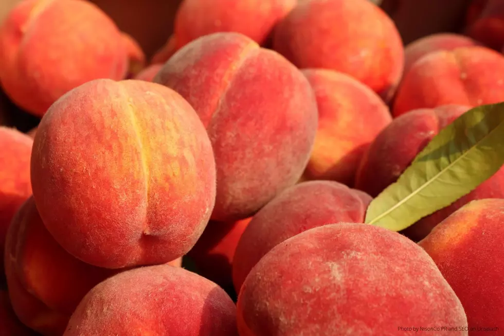 Truck Full of Fresh Fruit Is On Its Way to Rochester