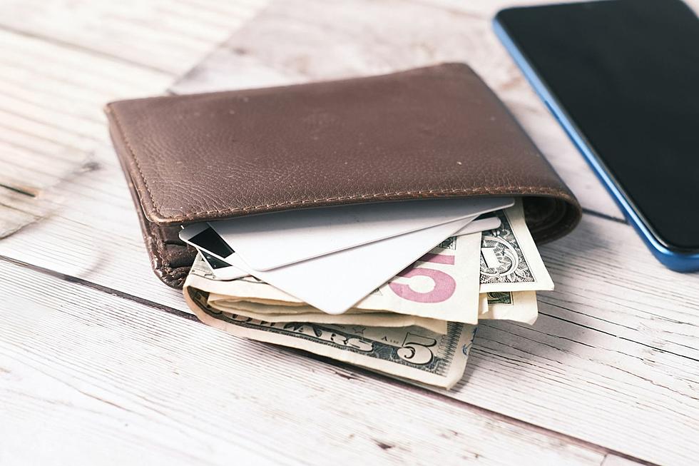 MINNESOTA ALERT! 10 Items to Remove from Your Wallet Now