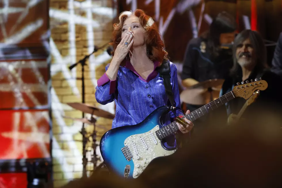 Win Tickets to Bonnie Raitt’s Grandstand Show at the Minnesota State Fair