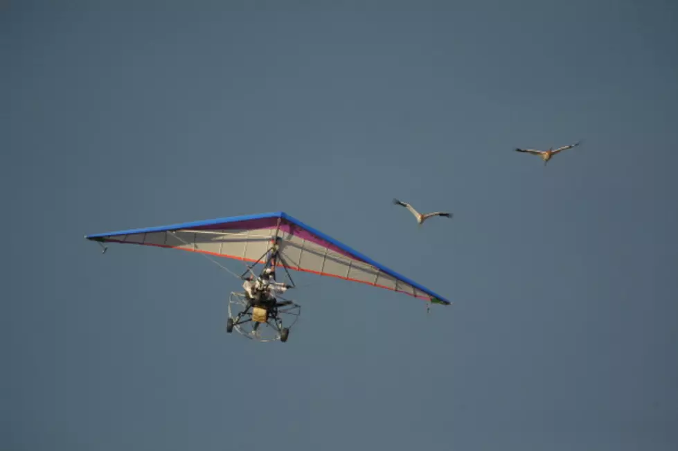 Motorized Hang Glider Scares Dodge County Authorities