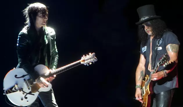 Guns N Roses &#8211; Fortus and Slash do Rocket Queen at Slane Castle