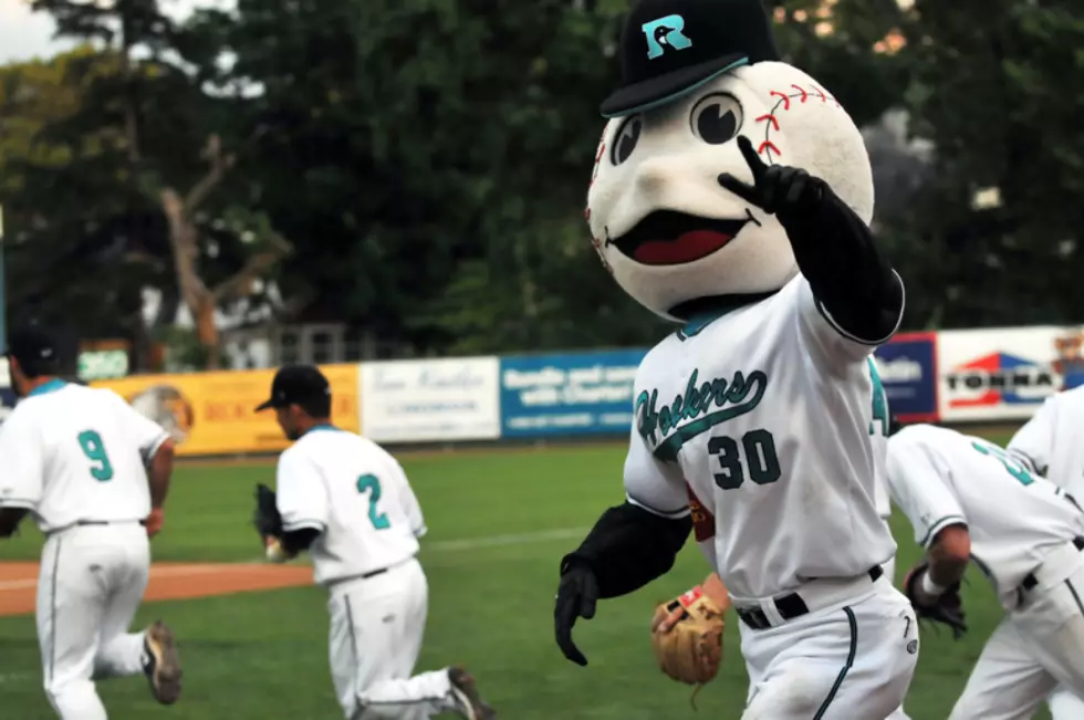 How to Score Free Admission to a Rochester Honkers Game