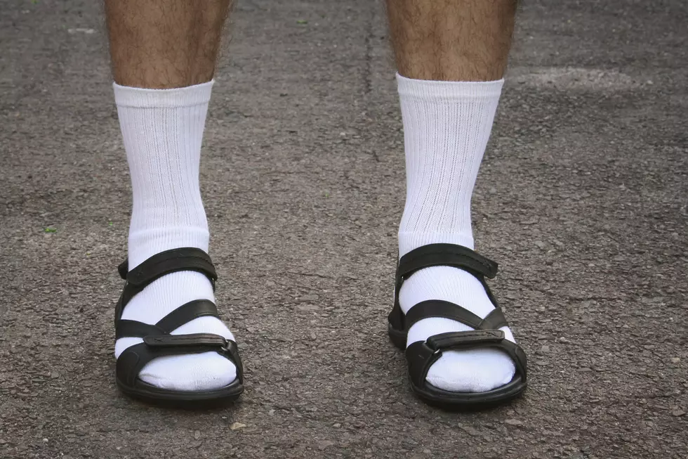 Are Fanny Pack Sandals The Hot New Minnesota Fashion Trend?
