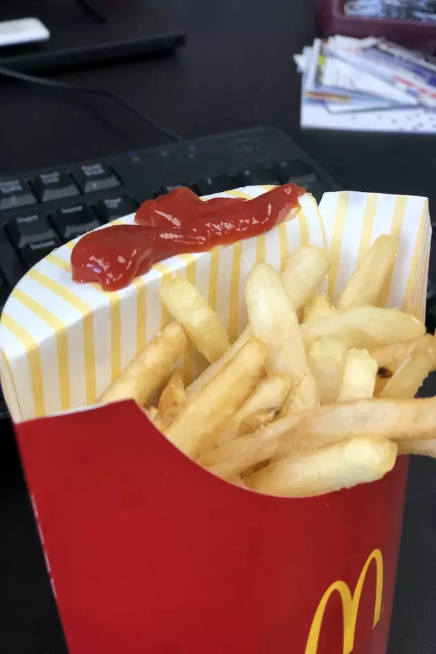 McDonald's fan discovers french fry box 'purpose,' sparks Twitter debate