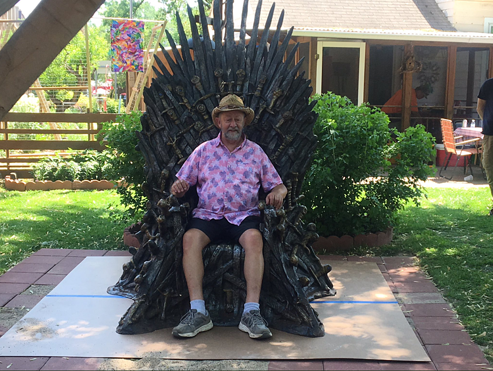 This Minnesota Couple Just Won The Iron Throne From GoT