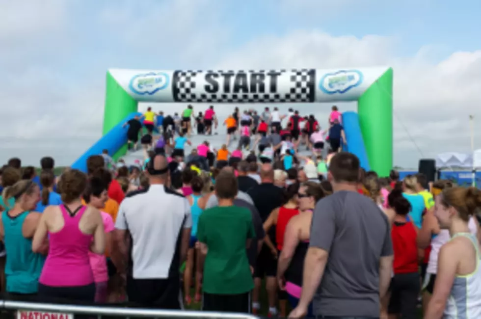 It&#8217;s On! Right Now! Insane Inflatable 5K in Rochester
