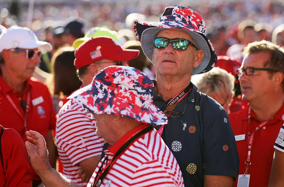 (Video) Actor Bill Murray, in Minnesota, Rallies the USA to Ryder Cup Victory