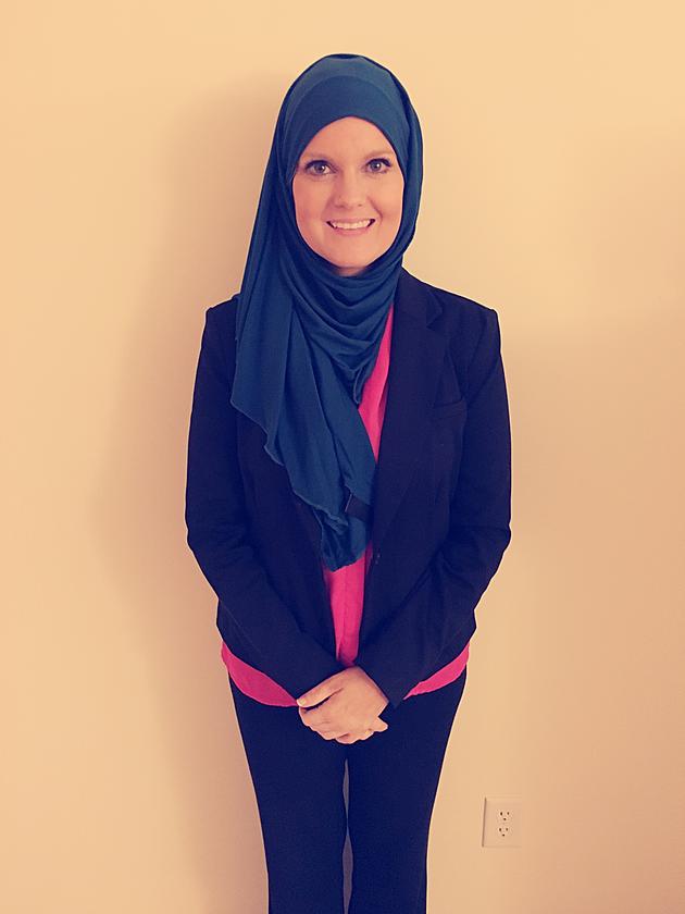 Danielle Teal Wears A Hijab For A Day