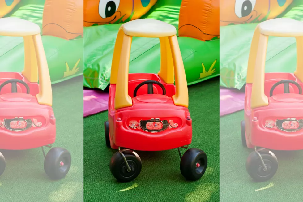 Man Builds Adult-Size, Street-Legal Little Tikes Cozy Coupe