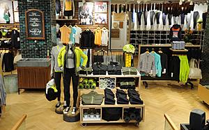Lululemon Opens Giant Experiential Store in the Mall of America