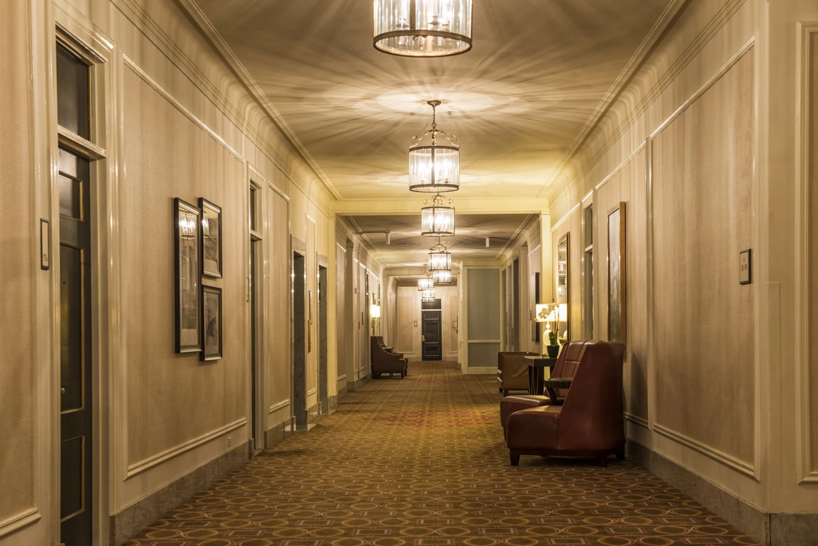 These Are The 9 Most Haunted Hotels In Minnesota