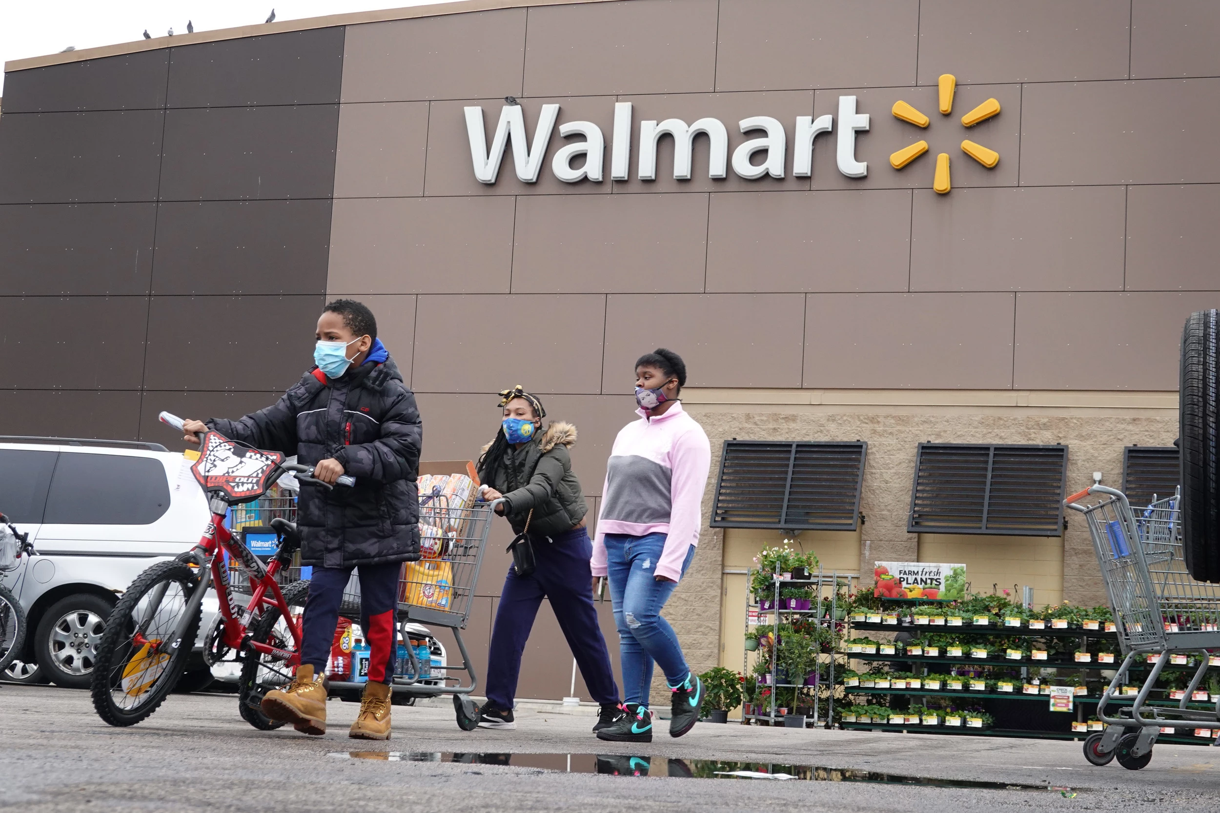 Walmart Ramping Up Arresting People Stealing At Self Checkout