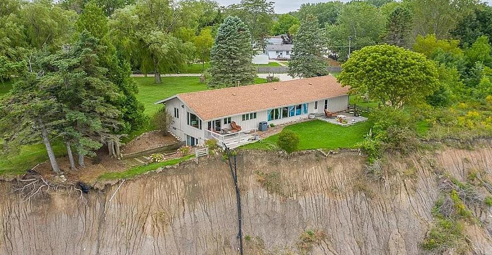 Terrifying Wisconsin Home Also Comes with Amazing Lake Views