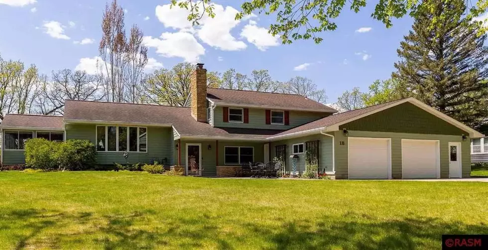 Home in Minnesota&#8217;s #1 Small Town Has Awesome Views of Area State Park