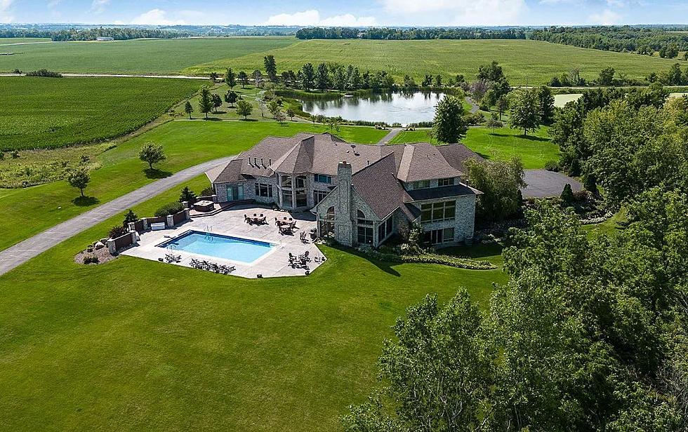 Largest Home Currently For Sale in Minnesota (PICTURES)
