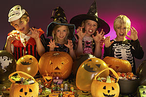 Important Safety Tips For Trick-or-Treating In Minnesota