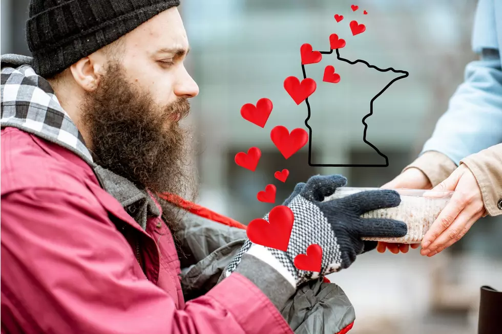 Amazing Man Is Going Viral For Giving Food To Hungry Minnesotans