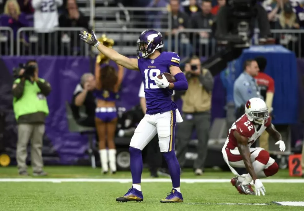 Minnesotan Re-Signs with Vikings