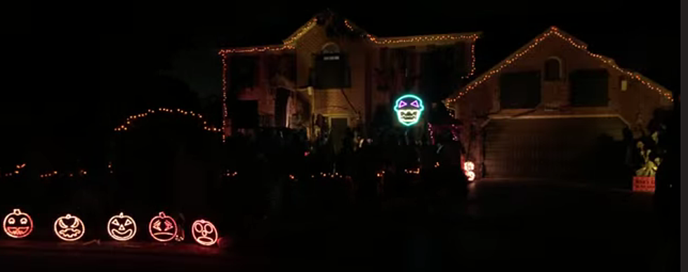 This ‘Bohemian Rhapsody’ Halloween Light Show Can Only Be Described As Epic