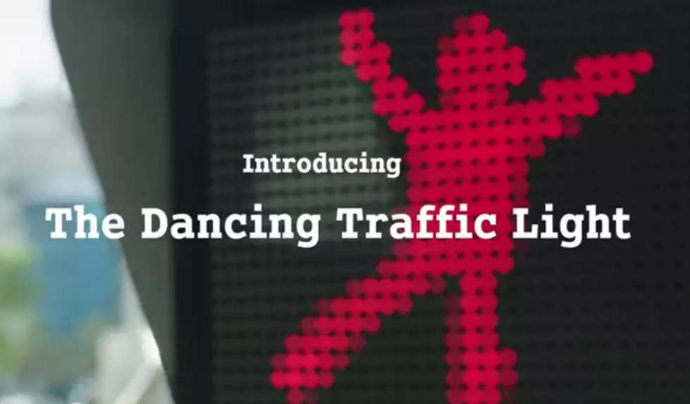 The Dancing Traffic Light-Great Idea!