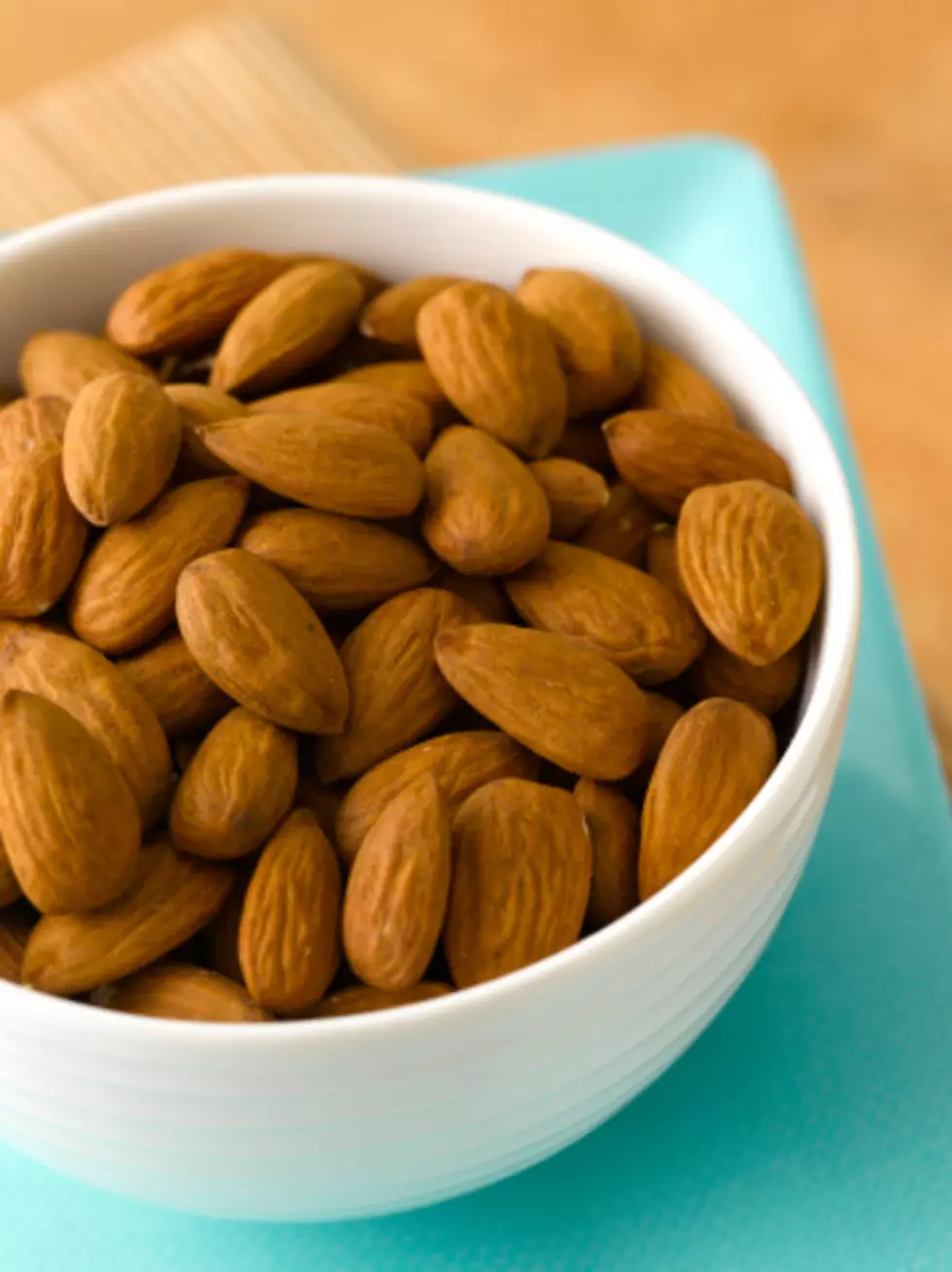 Want To Get Rid Of Your Belly Fat?  Eat A Handful Of These
