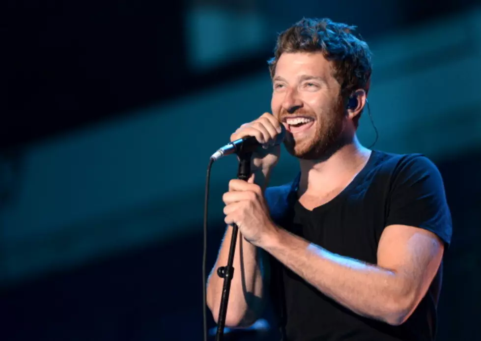 Brett Eldredge Shows His Puppy, Edgar, How To Get Ready For A Concert