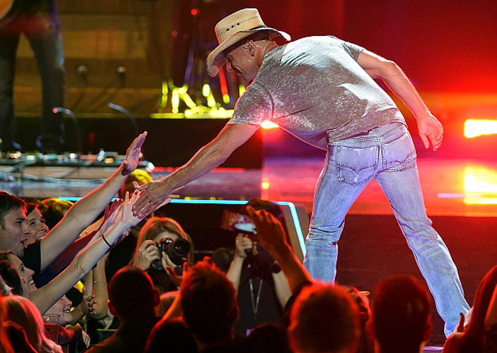Fan Fighting Cancer Joins Kenny Chesney Onstage