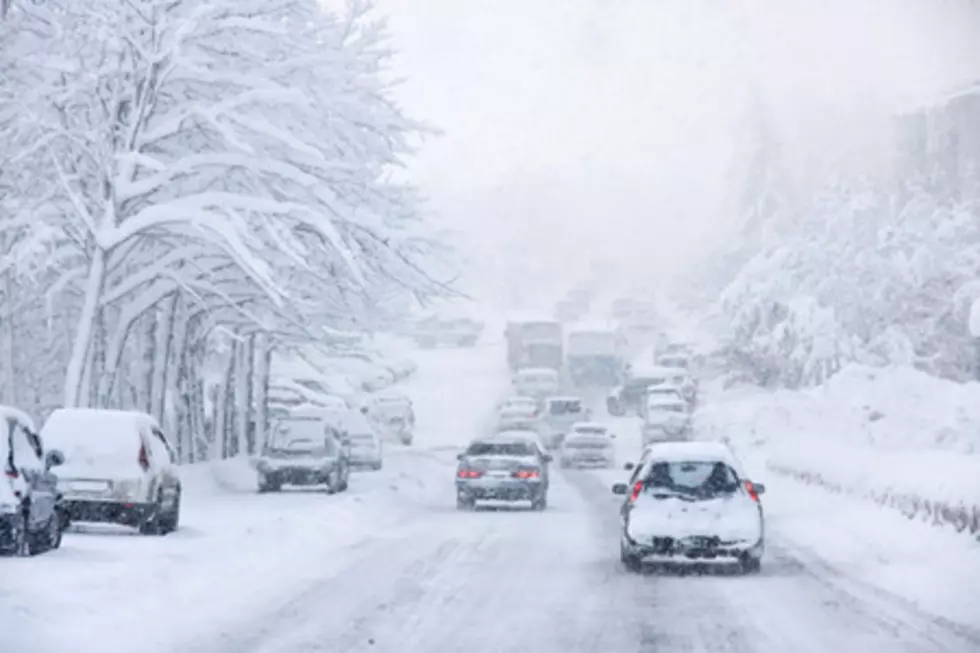 Snow Makes Canadian Hill Incredibly Slippery, Causes Multi-Vehicle Crash