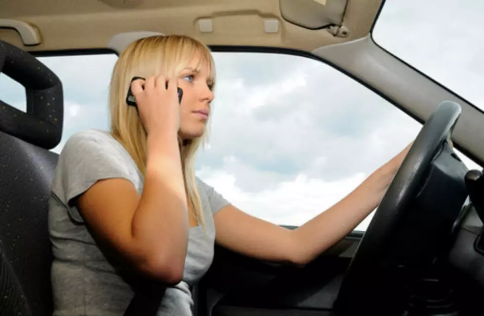 Should Minnesota Adopt A Hands-Free Phone Law?