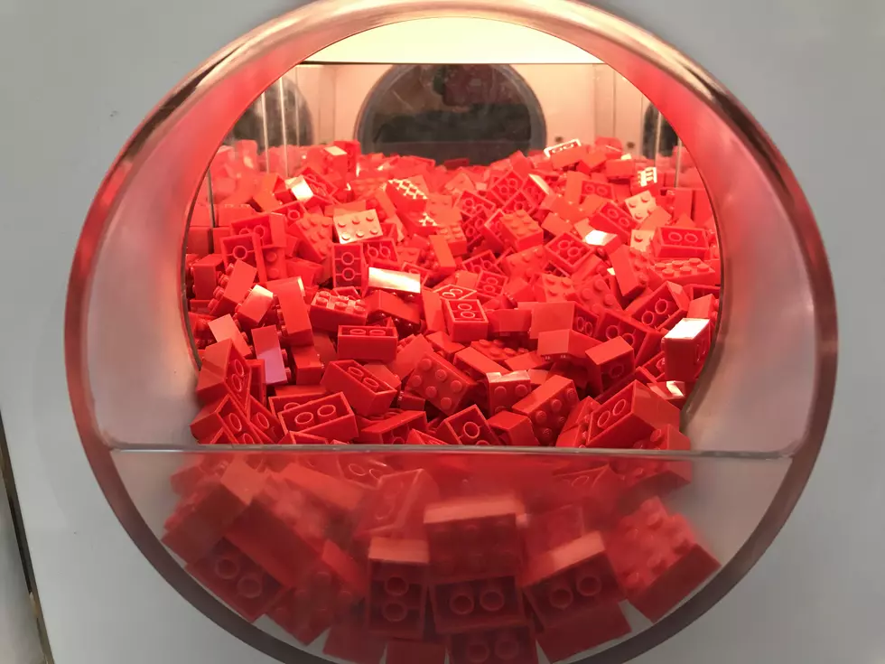 ‘The Lego Store’ at The Mall Of America Has Been Lying To All Of Us