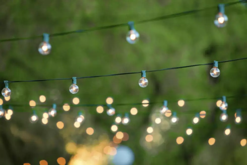 Here&#8217;s Why Your Outdoor Holiday Lights Won&#8217;t Work